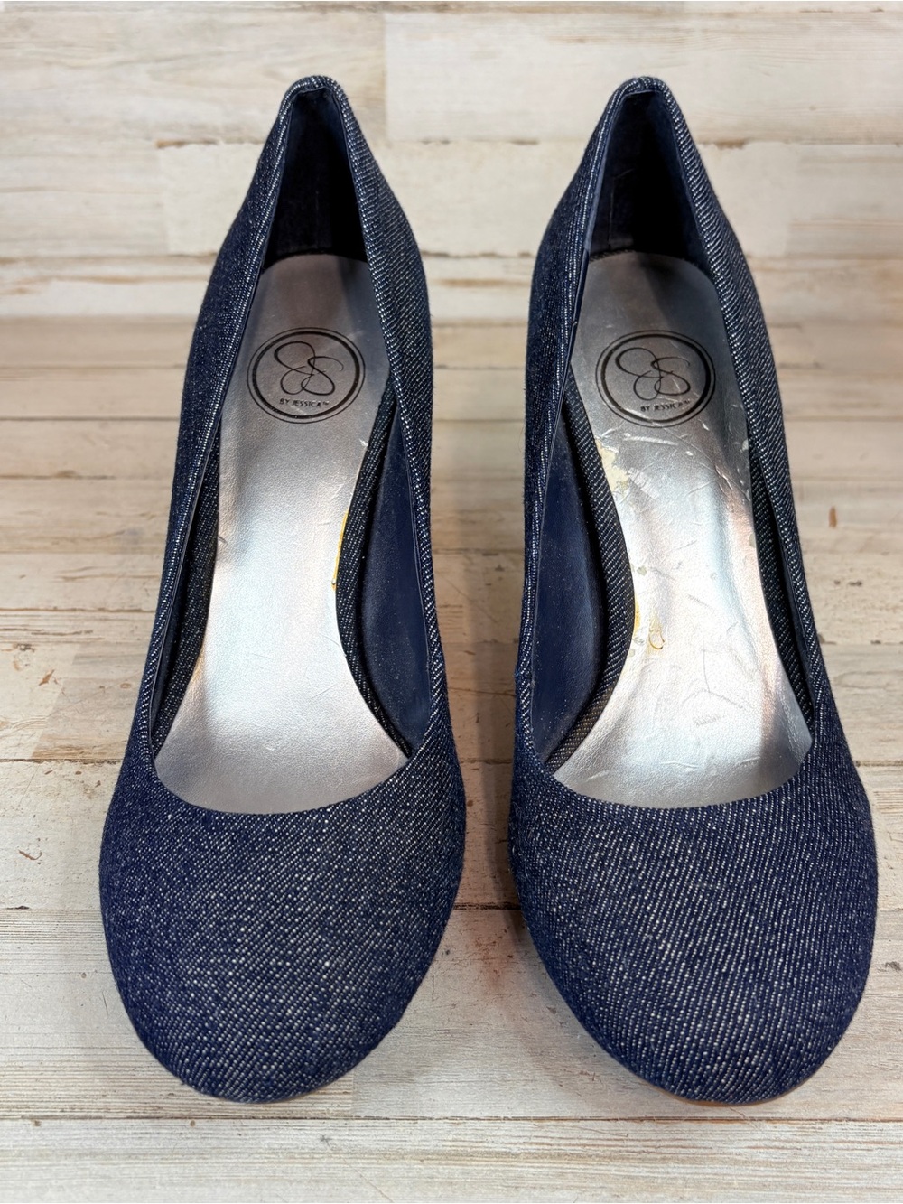 Jessica Simpson Blue Denim Round Toe Wood Heels Stiletto Shoes 10M Y2K - Picture 3 of 9